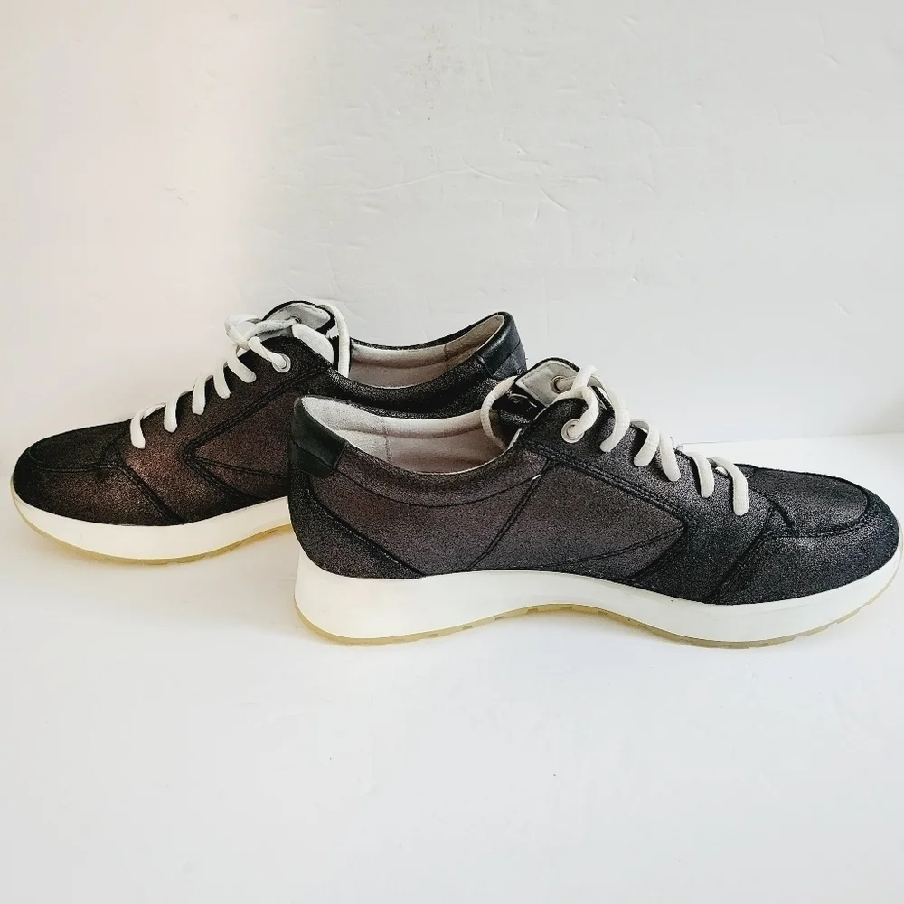 NEW Munro Sutton Leather Sneakers Size 9.5